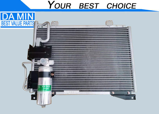 Condensador LPA-236 8971073642 do condicionador de ar de ISUZU NHR NKR 4JA1 4JB1 4JG2 com secador do ar